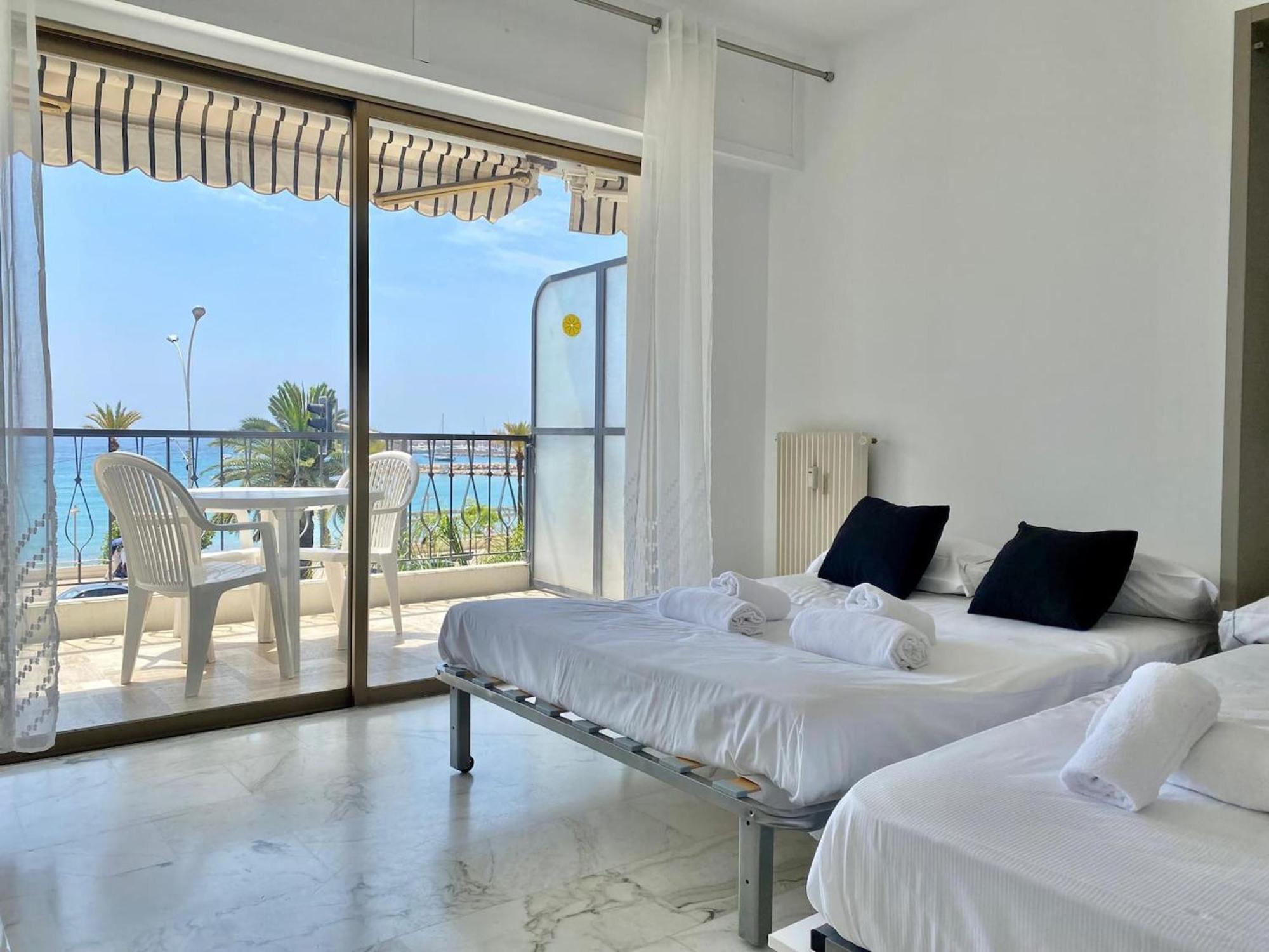 Le Mona Lisa, Vue Mer, Balcon Menton Eksteriør billede